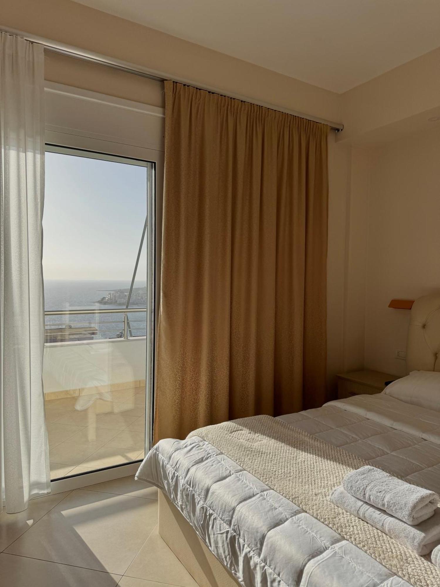 Vila Majola Sarandë Exteriér fotografie