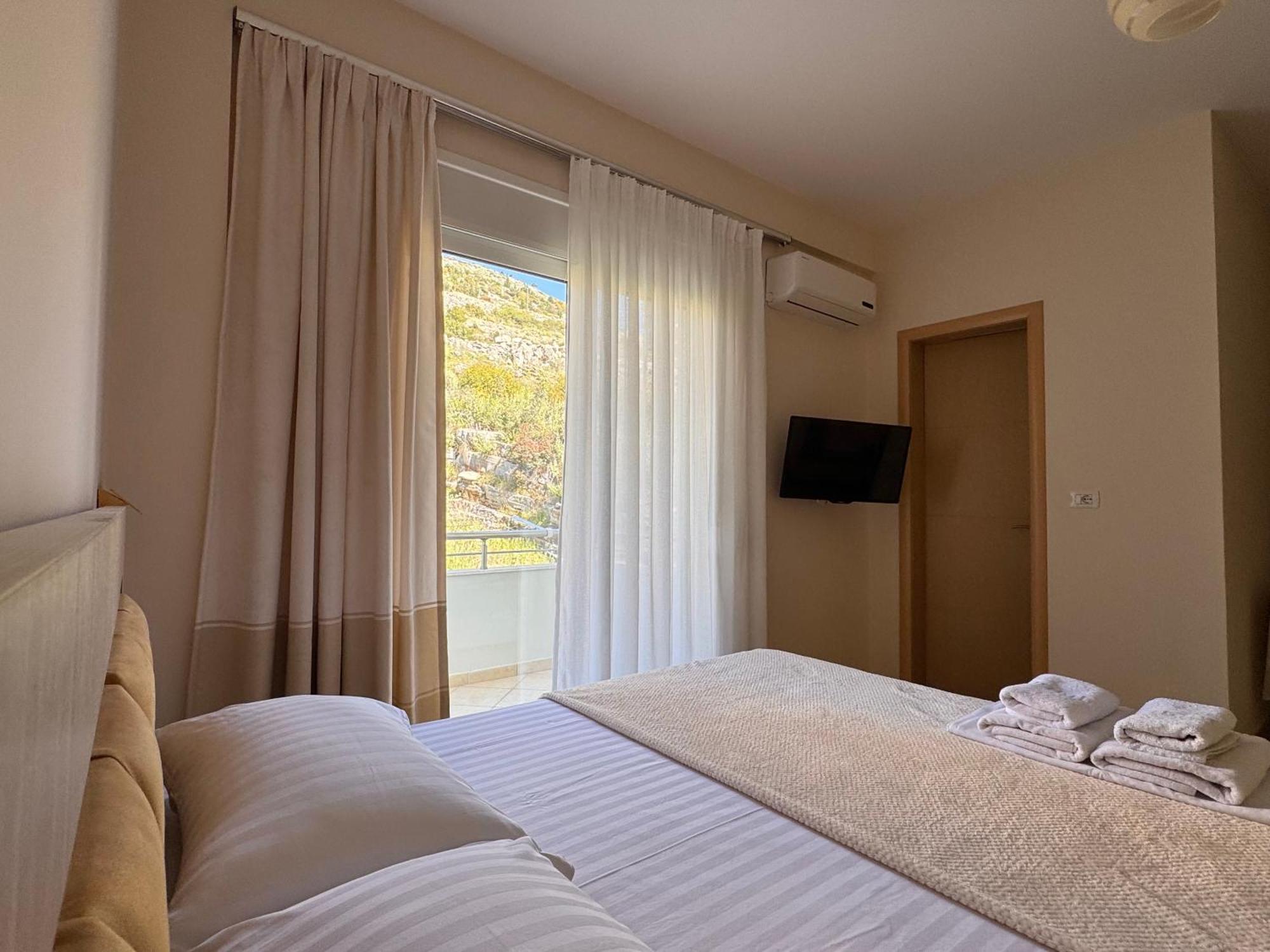Vila Majola Sarandë Exteriér fotografie